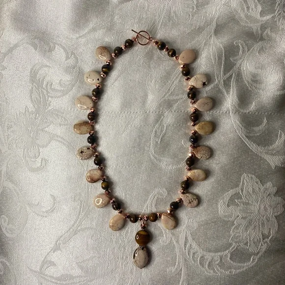 Handcrafted Pink Turquoise and Tiger’s Eye Necklace - Picture 3 of 6